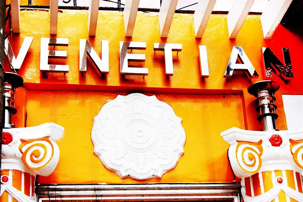 Manila Venetian Hotel Экстерьер фото
